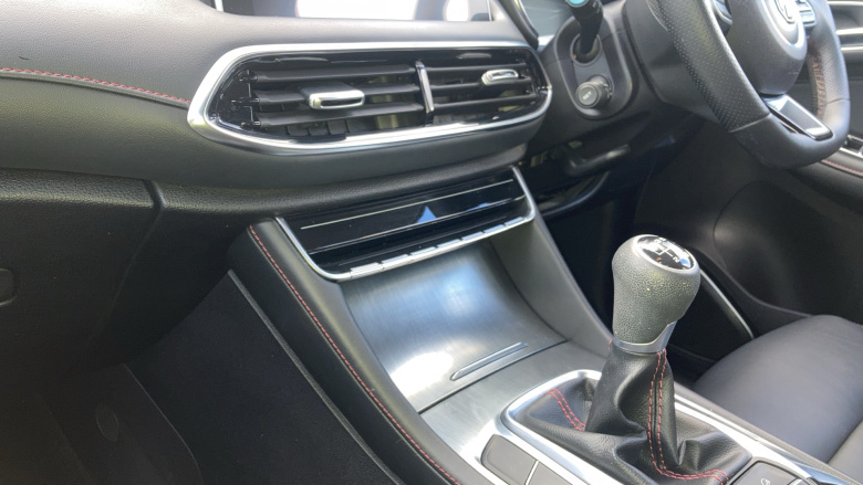 MG Hs 1.5 T-GDI Excite 5dr Petrol Hatchback